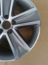 Load image into Gallery viewer, 1x Alufelge 17 Zoll 7.5" 5x112 47ET Glanz Graphit 5M0601025A Mg Golf V Plus FEL6485157162tj