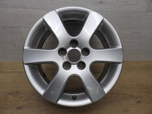 Load image into Gallery viewer, 1x Alufelge 15 Zoll 6.0&quot; 4x100 43ET 6Q0601025R VW Polo Rim Wheel