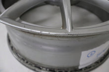 Laden Sie das Bild in den Galerie-Viewer, 1x Alufelge 17 Zoll 6.5" 5x112 49ET A2464010102 87169090 Mercedes-Benz W246 W242 FEL9055146149zp