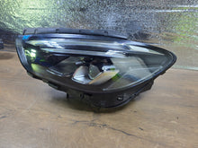 Laden Sie das Bild in den Galerie-Viewer, Frontscheinwerfer Mercedes-Benz W247 A2479062503 Links Scheinwerfer Headlight SCH2363710357vv