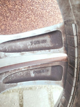 Load image into Gallery viewer, 1x Alufelge 18 Zoll 9.0" 5x120 41ET Glanz Silber 7842637 BMW X1 E84 Rim Wheel FEL3041119923zw