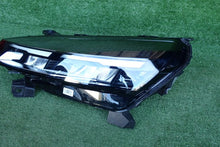 Laden Sie das Bild in den Galerie-Viewer, Frontscheinwerfer Renault Clio I V 260600149R LED Links Scheinwerfer Headlight SCH6871479622ly
