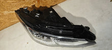 Laden Sie das Bild in den Galerie-Viewer, Frontscheinwerfer VW Golf VIII 5H1941006 Rechts Scheinwerfer Headlight SCH9997163012th