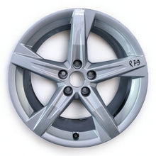 Load image into Gallery viewer, 1x Alufelge 18 Zoll 8.0&quot; 5x112 39ET Glanz Silber 80A601025BE Audi Q5 Rim Wheel