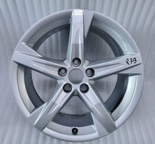 Load image into Gallery viewer, 1x Alufelge 18 Zoll 8.0&quot; 5x112 39ET Glanz Silber 80A601025BE Audi Q5 Rim Wheel