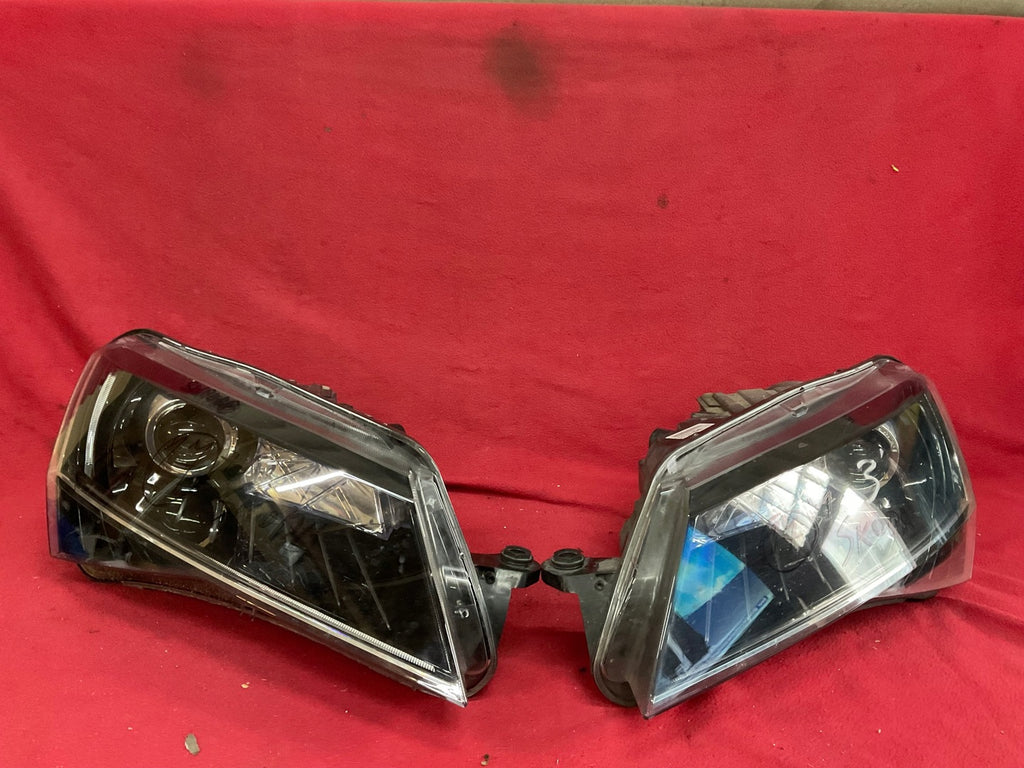 Frontscheinwerfer Skoda Superb III 3V1941016A 3V1941015A Xenon Rechts oder Links