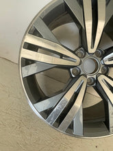 Load image into Gallery viewer, 1x Alufelge 18 Zoll 8.0&quot; 5x112 41ET Glanz Schwarz 3G0601025 Mg Passat Rim Wheel