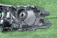 Laden Sie das Bild in den Galerie-Viewer, Frontscheinwerfer Honda Cr-V Crv Links Scheinwerfer Headlight SCH7767720815dw
