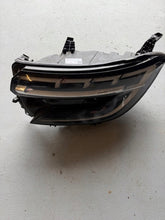 Laden Sie das Bild in den Galerie-Viewer, Frontscheinwerfer Renault I 260609504R Links Scheinwerfer Headlight SCH9905277217hj