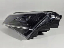 Laden Sie das Bild in den Galerie-Viewer, Frontscheinwerfer Skoda Superb III 3V1941015AA Xenon Links Headlight