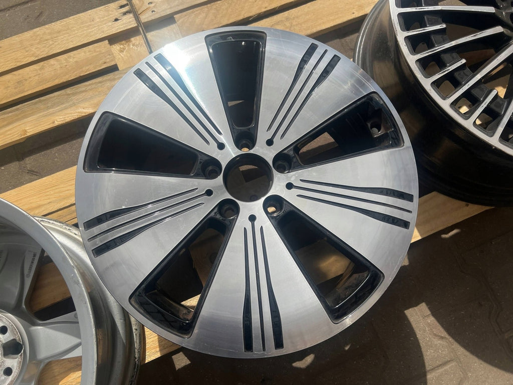1x Alufelge 18 Zoll 5x112 A2434010100 Mercedes-Benz Eqb Rim Wheel FEL3669276603ud