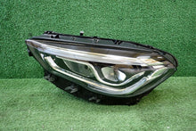 Laden Sie das Bild in den Galerie-Viewer, Frontscheinwerfer Mercedes-Benz Gla H247 A2479063505 Links Headlight SCH2477503341xh