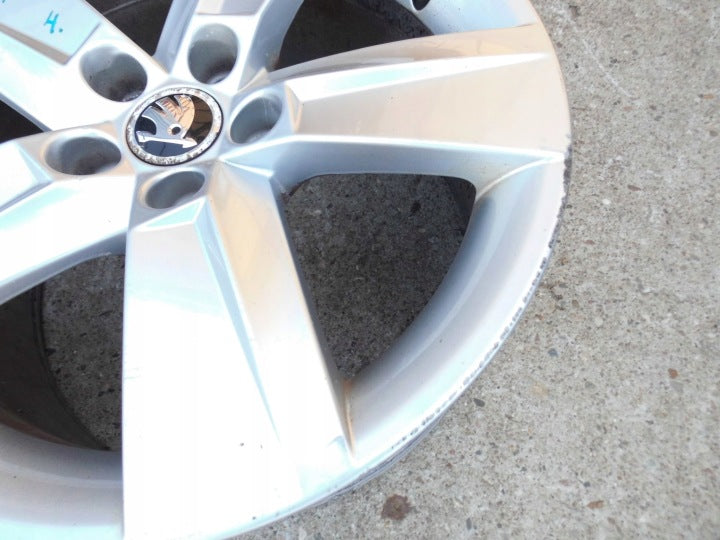 1x Alufelge 16 Zoll 7.0" 5x100 46ET Glanz Silber 6V0601025 Skoda Fabia Iii FEL5400548680fc