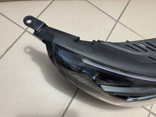Laden Sie das Bild in den Galerie-Viewer, Frontscheinwerfer Hyundai I30 III 92102-G4600 Full LED Rechts Headlight SCH9587088405wn