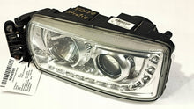 Laden Sie das Bild in den Galerie-Viewer, Frontscheinwerfer Iveco 5801745449 Rechts Scheinwerfer Headlight SCH5597725129lt