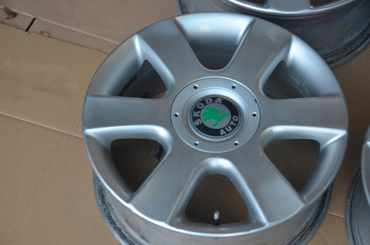 4x Alufelge 16 Zoll 7.0" 5x112 50ET Skoda Octavia III Golf Touran Rim Wheel FEL3803885049tk
