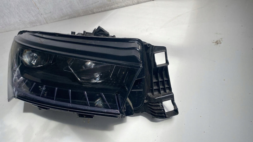 Frontscheinwerfer Skoda Enyaq 5LB941016G- Full LED Ein Stück (Rechts oder Links)