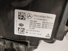 Laden Sie das Bild in den Galerie-Viewer, Frontscheinwerfer Mercedes-Benz Cla A1189066901 Links Scheinwerfer Headlight SCH2723234567wy
