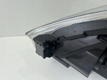 Laden Sie das Bild in den Galerie-Viewer, Frontscheinwerfer Ford Fiesta H1BB-13W029-CF Rechts Scheinwerfer Headlight