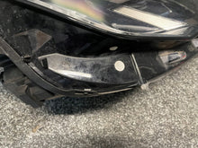 Laden Sie das Bild in den Galerie-Viewer, Frontscheinwerfer VW Golf VIII I 90150891 LED Rechts Scheinwerfer Headlight SCH8398272956dl