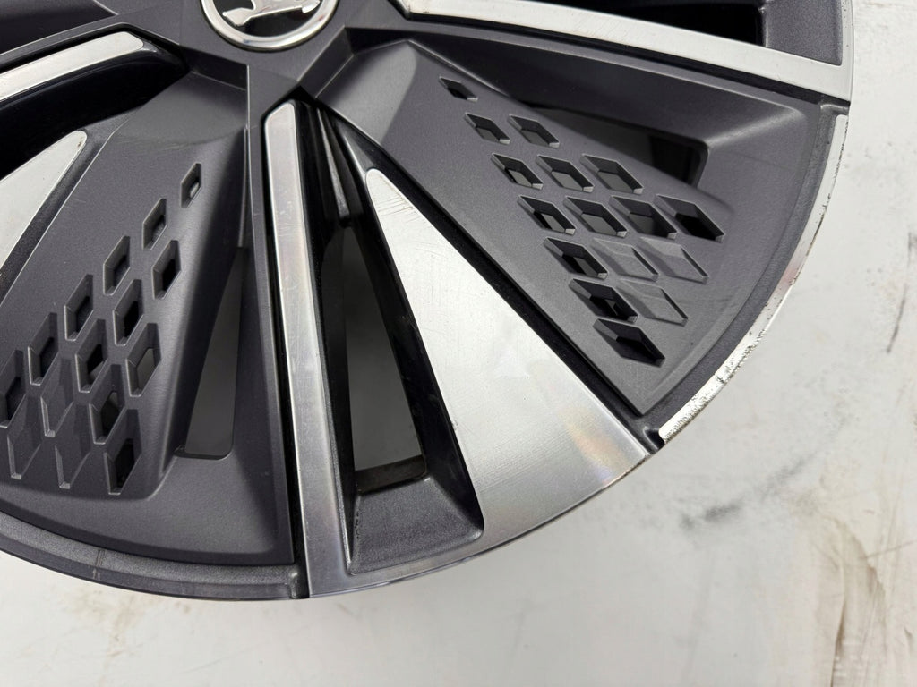 1x Alufelge 17 Zoll 57A601025AA Skoda Karoq Rim Wheel FEL3095071887dp