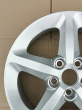 Load image into Gallery viewer, 1x Alufelge 17 Zoll 6.5" 5x114.3 46ET 52910-3K330 Hyundai Sonata V Rim Wheel FEL6267960825ta