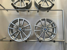 Laden Sie das Bild in den Galerie-Viewer, 4x Alufelge 17 Zoll 7.5" 5x112 6883520422 BMW G30 G20 Rim Wheel FEL5339297289qa