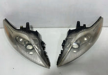 Laden Sie das Bild in den Galerie-Viewer, Frontscheinwerfer Ford Mondeo Ein Satz Scheinwerfer Headlight SCH2244810330iw