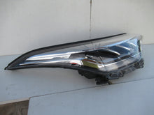 Load image into Gallery viewer, Frontscheinwerfer Toyota C-Hr Chr 81110-F4180-00 LED Rechts Headlight SCH1665915549ye