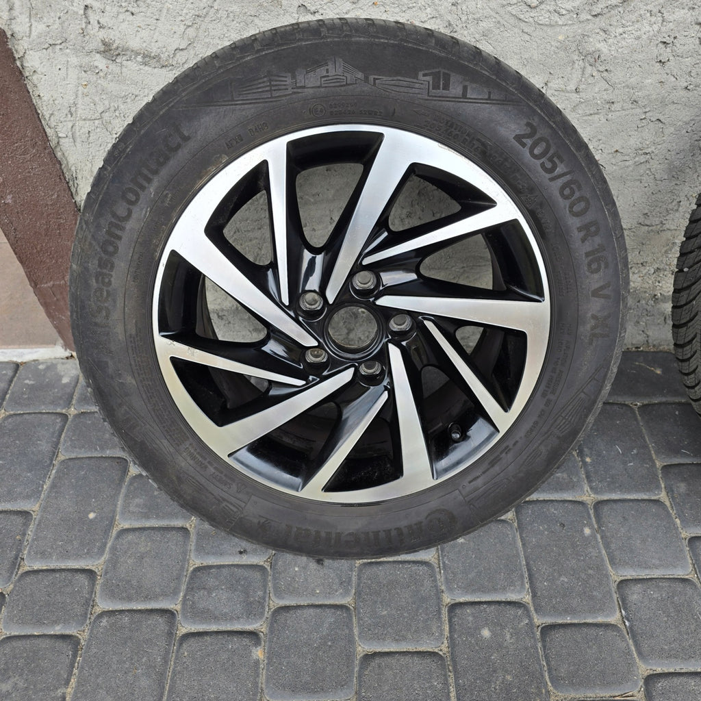 1x Alufelge 16 Zoll 6.5" 5x112 48ET Glanz Schwarz 5TA601025L Mg Touran Rim Wheel FEL8573797765fa
