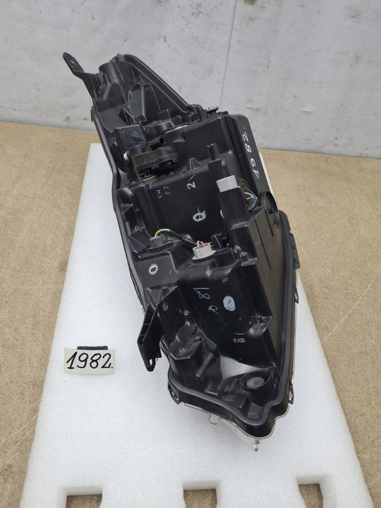 Frontscheinwerfer Toyota Yaris 81170-ODK10 Rechts Scheinwerfer Headlight SCH6804392754pp