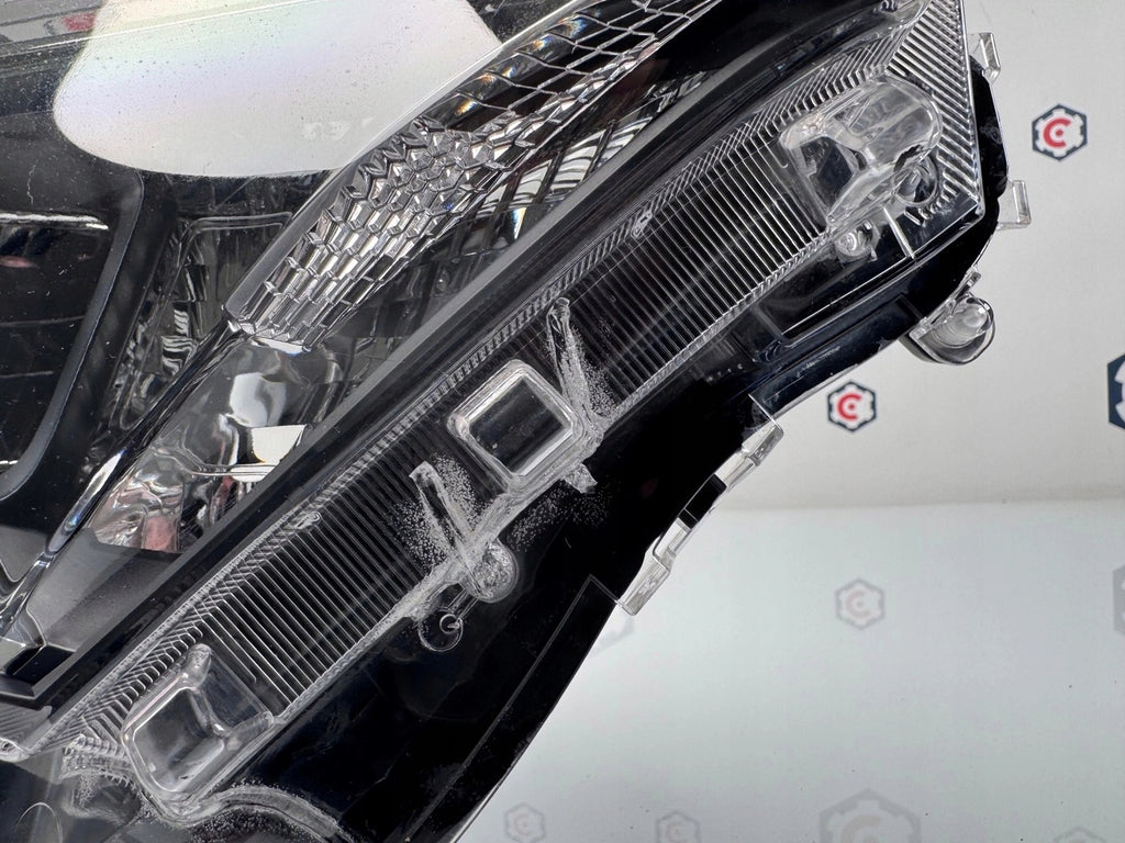 Frontscheinwerfer Toyota V LED Rechts Scheinwerfer Headlight SCH3316812803nm