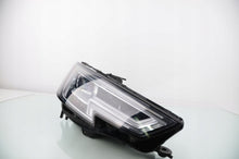 Laden Sie das Bild in den Galerie-Viewer, Frontscheinwerfer Audi A4 B9 8W0941034 13196027 LED Rechts Headlight SCH9341739294ny