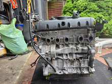 Laden Sie das Bild in den Galerie-Viewer, Motor VW T5 BNZ 2.5 TDI 130PS 96kW 208TKm Diesel Engine Unkomplett