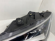 Load image into Gallery viewer, Frontscheinwerfer Seat Leon 5F1941007 5F1941008A LED Ein Satz Headlight