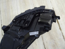 Laden Sie das Bild in den Galerie-Viewer, Frontscheinwerfer Mercedes-Benz Model 3 1514953-20-E Rechts Headlight SCH4881016589pl