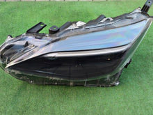 Load image into Gallery viewer, Frontscheinwerfer Toyota Yaris Cross Full LED Links Scheinwerfer Headlight SCH2059384592ni