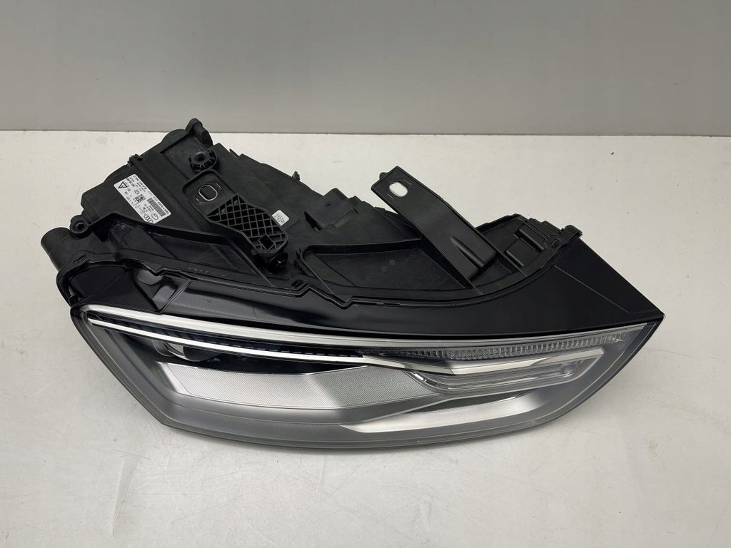 Frontscheinwerfer Audi Q3 8U0941044 Rechts Scheinwerfer Headlight SCH9827381893ew