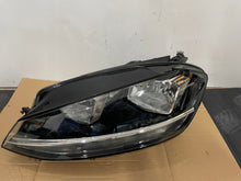 Laden Sie das Bild in den Galerie-Viewer, Frontscheinwerfer VW Golf VII 5G1941005D Links Scheinwerfer Headlight SCH6959607179eu