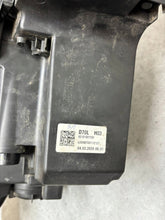 Laden Sie das Bild in den Galerie-Viewer, Frontscheinwerfer Hyundai Tucson 92101D7700 Links Scheinwerfer Headlight SCH2533856367ks