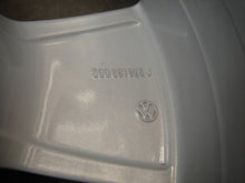 Laden Sie das Bild in den Galerie-Viewer, 1x Alufelge 16 Zoll 6.5" 5x112 46ET 5G0601025J VW Golf VII Touran Rim Wheel FEL8907655770kl