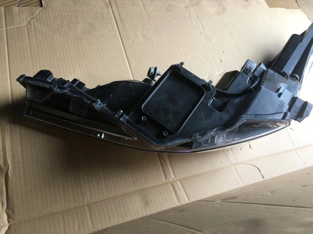 Frontscheinwerfer Toyota Chr C-Hr 81110-F4031-00 LED Rechts Headlight