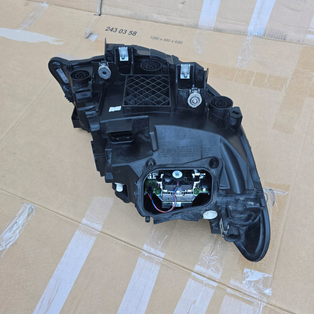 Frontscheinwerfer BMW 2 F22 F87 F21 F23 8738685 Full LED Links Headlight