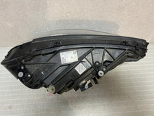 Laden Sie das Bild in den Galerie-Viewer, Frontscheinwerfer Mercedes-Benz W177 A1779065303 LED Links Headlight SCH4359971886ux