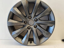Laden Sie das Bild in den Galerie-Viewer, 1x Alufelge 17 Zoll 5x112 7N5601025H Seat Alhambra Rim Wheel FEL1939081999ge