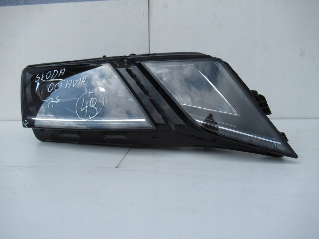 Frontscheinwerfer Skoda Octavia III 7P5941591 LED Rechts Scheinwerfer Headlight SCH1601078065xy