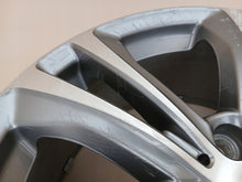 Laden Sie das Bild in den Galerie-Viewer, 1x Alufelge 18 Zoll 7.5" 5x112 51ET Glanz 6856069 BMW F39 X1 F48 Rim Wheel FEL6413378738fc