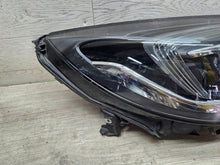 Laden Sie das Bild in den Galerie-Viewer, Frontscheinwerfer Opel Astra K 39047199 Rechts Scheinwerfer Headlight SCH9770791269hh