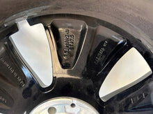 Load image into Gallery viewer, 1x Alufelge 19 Zoll 2954011200 Mercedes-Benz Eqe V295 Rim Wheel FEL1780886166tr