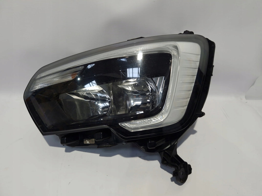 Frontscheinwerfer Renault Master 260607867R Links Scheinwerfer Headlight SCH8401699853uz